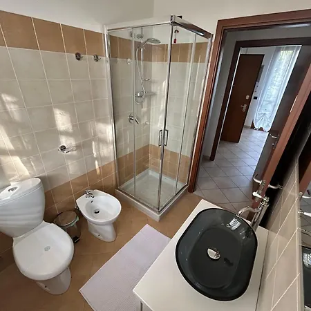 Apt Genny - * Сомма-Ломбардо